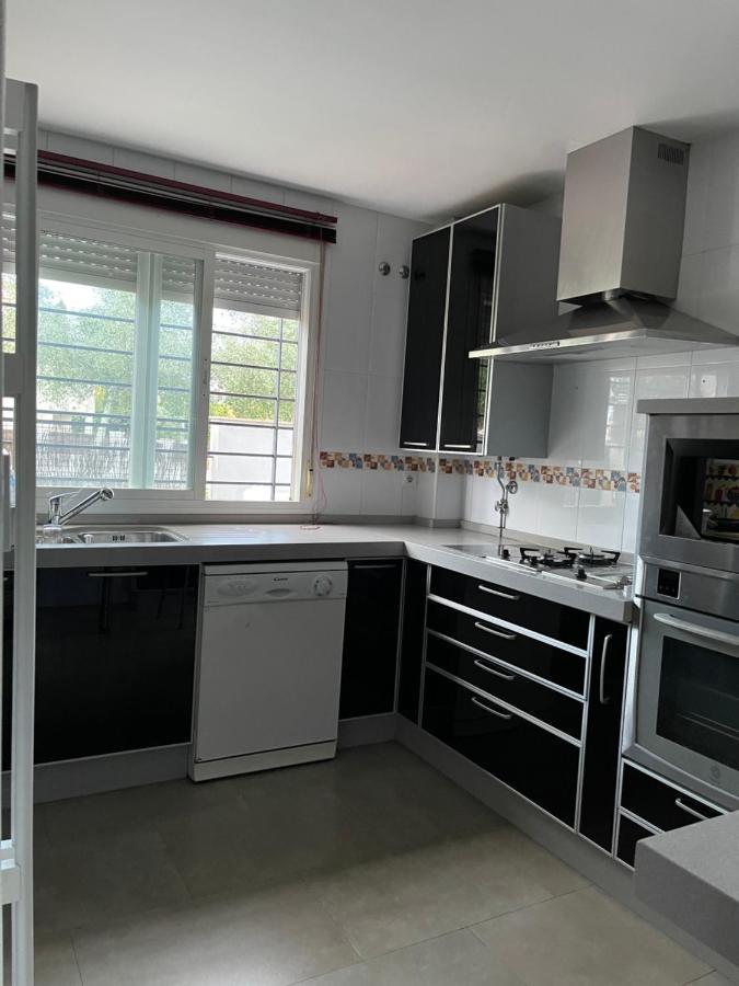 Alcalá de Guadaira Exclusivo Chalet Sevilla. ¡Jardin & Cocina! מראה חיצוני תמונה