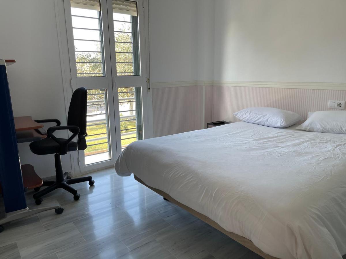 Alcalá de Guadaira Exclusivo Chalet Sevilla. ¡Jardin & Cocina! מראה חיצוני תמונה